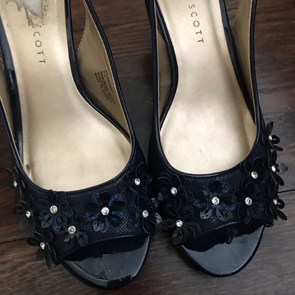 Blue high heel with sling back - Picture 3 of 6